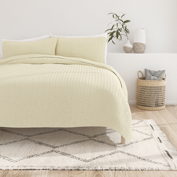 3-Piece Herringbone Quilted Coverlet Set For Discount